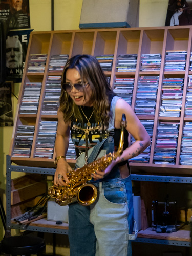 Live performance in New York City, 2023. Alto saxophone improvisation.